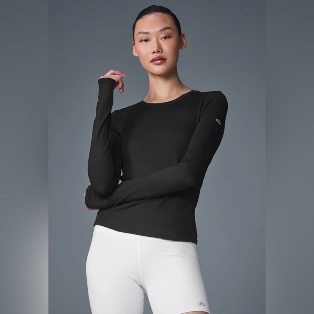 Alo long sleeves